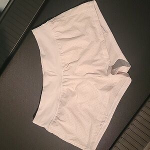 Lululemon size 8 shorts